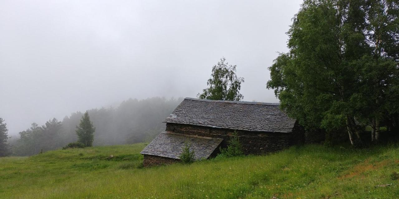 Bordes Pirineu, Costuix Hotel Areu Buitenkant foto